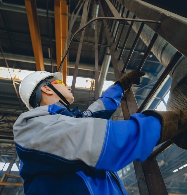 Male,Engineer,Inspecting,Carries,Out,High,Altitude,Work,,Climbs,Ladders. Male,Engineer,Inspecting,Carries,Out,High,Altitude,Work,,Climbs,Ladders.